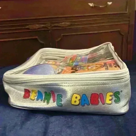 Ty Beanie Baby Platinum Clubby II membership kit, never opened - Picture 3 of 3